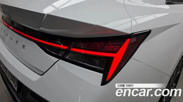 Hyundai Avante — Фото автомобиля 8