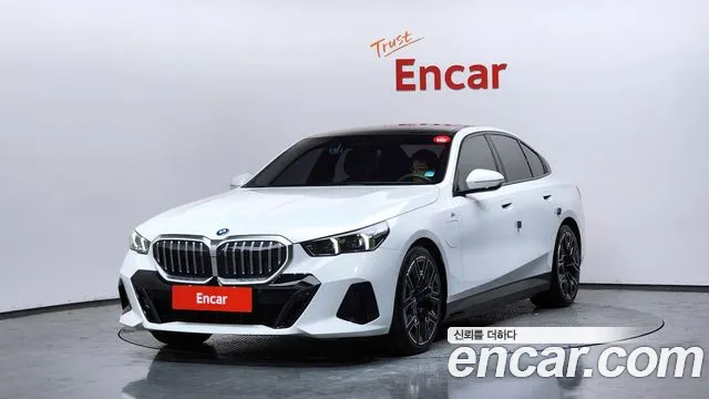 BMW 5-Series 5 серия (G60) — Фото автомобиля 2