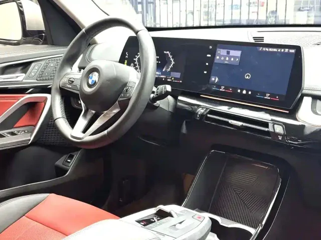 BMW X1 — Фото автомобиля 10