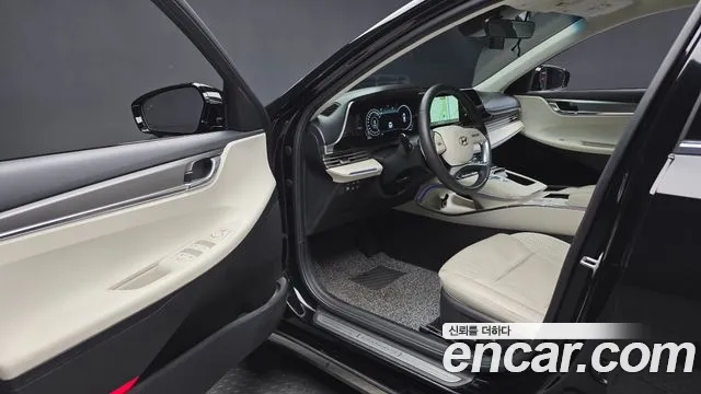 Hyundai Grandeur Новый Grandeur IG — Фото автомобиля 10