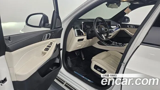 BMW X7 — Фото автомобиля 7