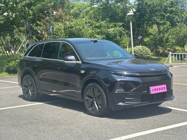 Li Auto L6 — Фото автомобиля 3