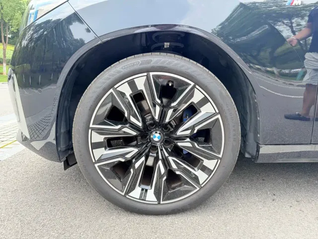 BMW X3 — Фото автомобиля 3