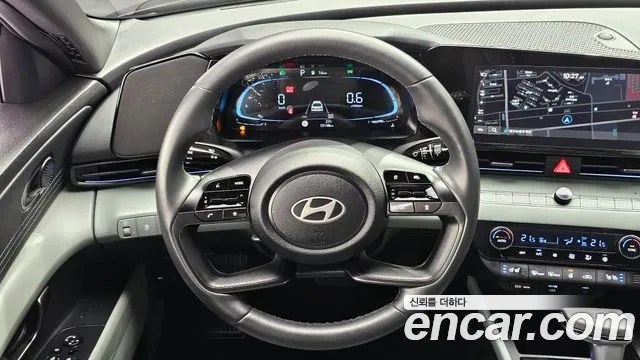 Hyundai AVANTE Новый Avante (CN7) — Фото автомобиля 12