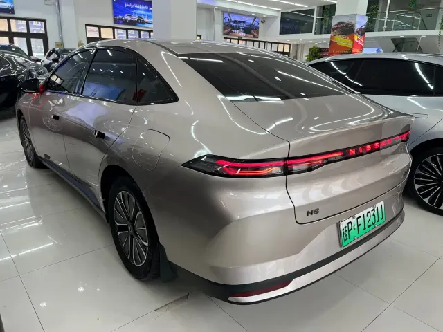 Nissan N6 — Фото автомобиля 7