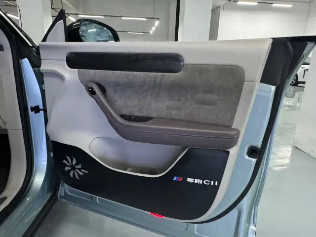 Leapmotor C11 — Фото автомобиля 11