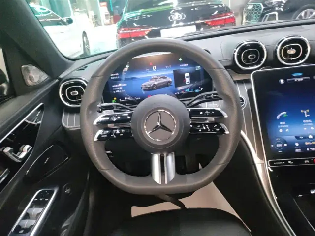 Mercedes-Benz C-Class — Фото автомобиля 10