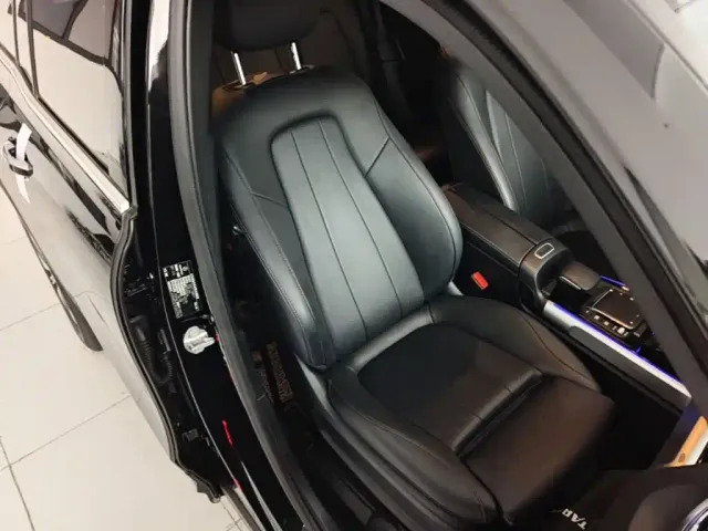 Mercedes-Benz EQB — Фото автомобиля 19