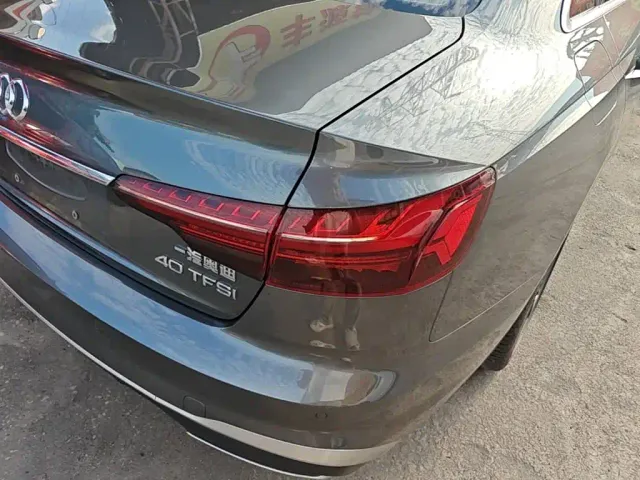 Audi A4L — Фото автомобиля 7