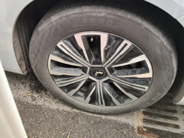 Wuling Starlight 730 — Фото автомобиля 6