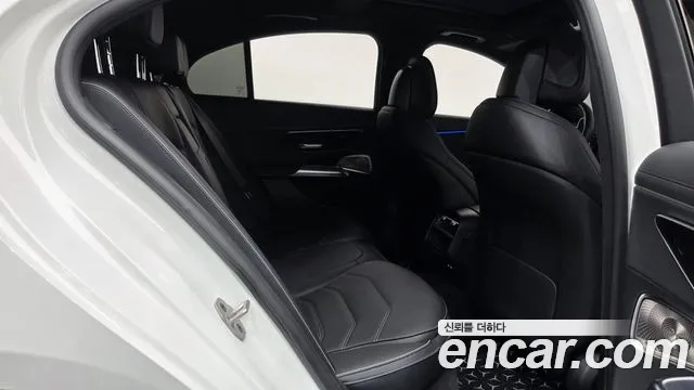 Mercedes-Benz E-Class E-класс W214 — Фото автомобиля 21