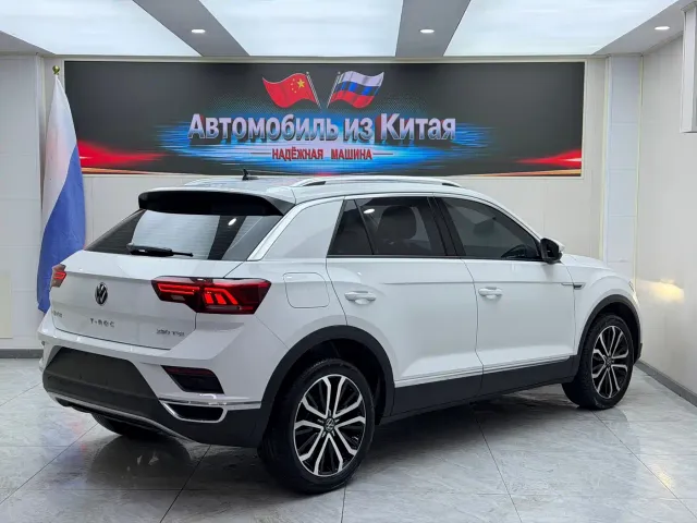 Volkswagen T-Roc — Фото автомобиля 4