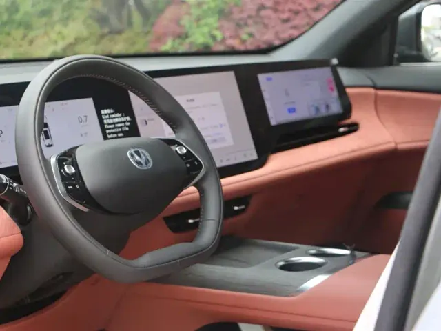 Changan CS75 Plus — Фото автомобиля 9