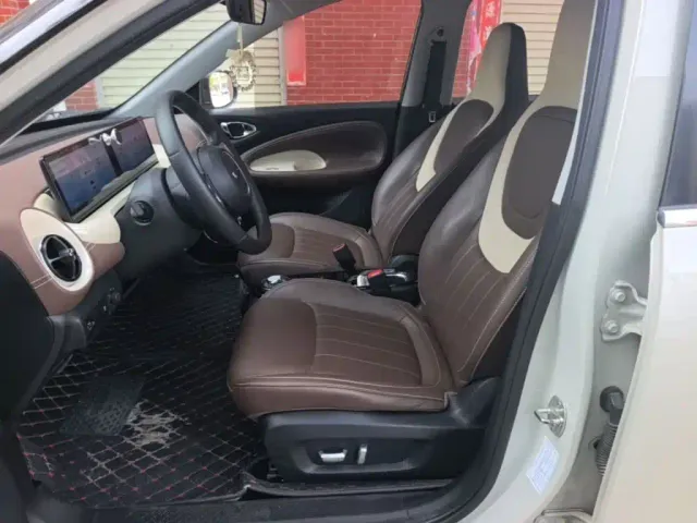 Wuling Bingo — Фото автомобиля 14