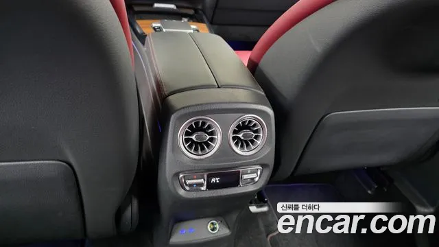 Mercedes-Benz G-Class — Фото автомобиля 28