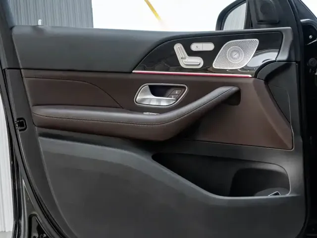 Mercedes-Benz GLE-Class — Фото автомобиля 21