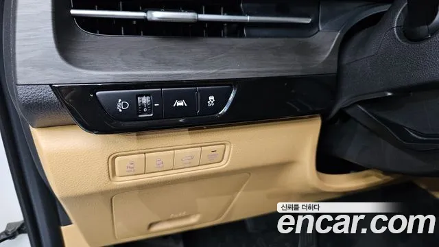 Kia Canival Carnival 4 поколение Бензин 9 мест Noblesse — Фото автомобиля 12