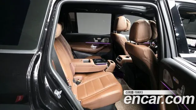 Mercedes-Benz GLS-Class — Фото автомобиля 9