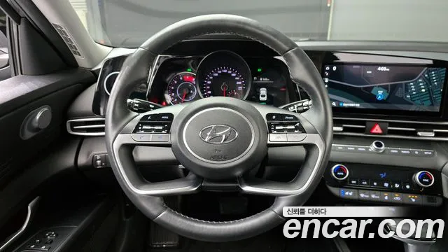 Hyundai AVANTE Avante (CN7) — Фото автомобиля 13