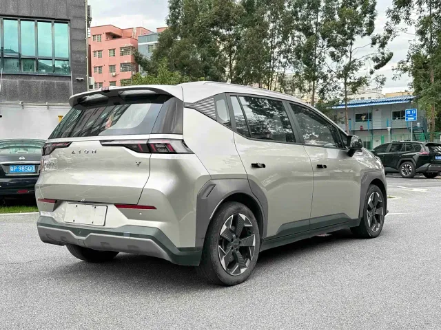 GAC Aion Y — Фото автомобиля 4