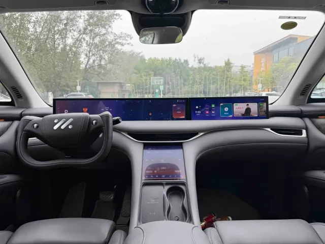IM Motors LS6 — Фото автомобиля 6