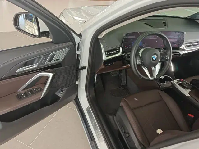 BMW X1 — Фото автомобиля 15