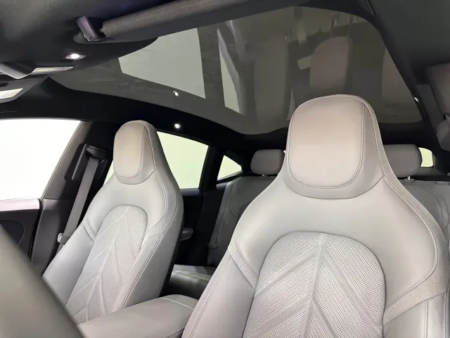 NIO NIO ET5 2025 75kWh — Фото автомобиля 21