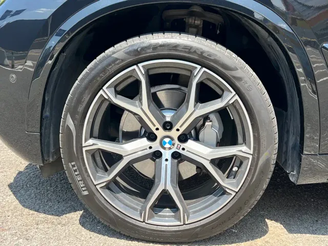 BMW X5 — Фото автомобиля 12