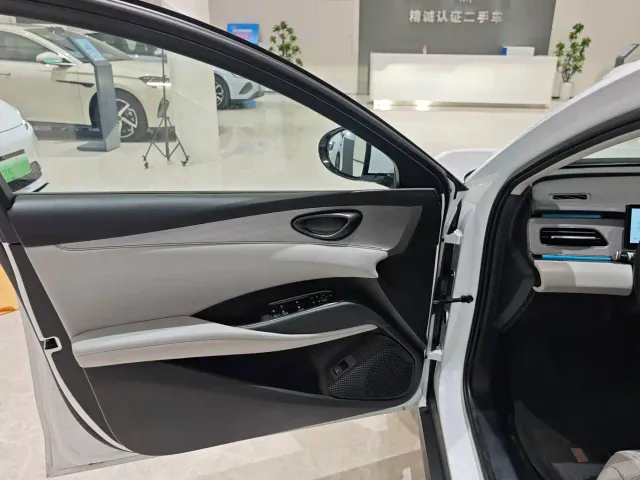 BYD Seal 06 DM-i Touring — Фото автомобиля 4