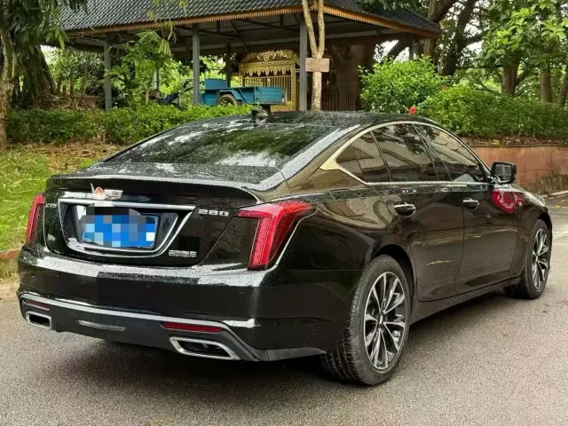 Cadillac CT5 — Фото автомобиля 9