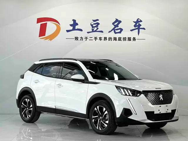 Peugeot 2008 — Фото автомобиля 3