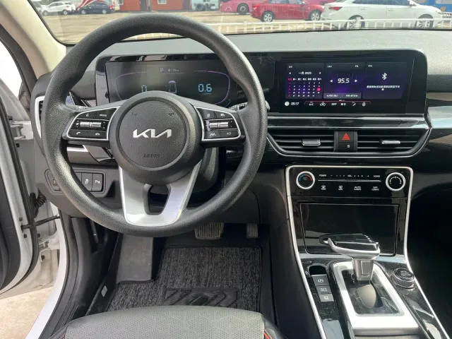 Kia Seltos — Фото автомобиля 7