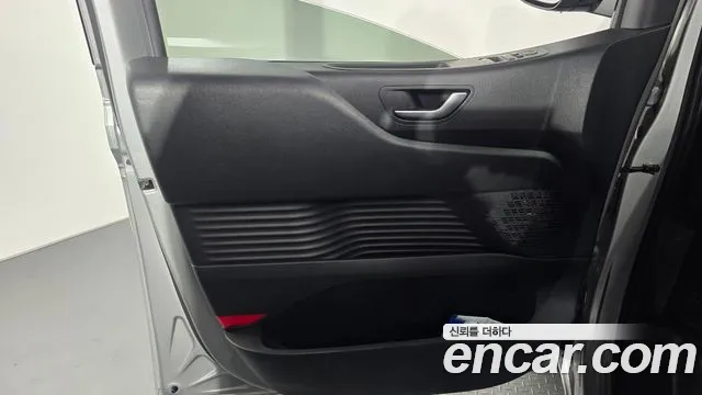 Hyundai Staria Staria Карго 5 мест — Фото автомобиля 22