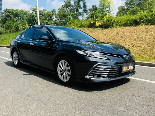 Toyota Camry — Фото автомобиля 3