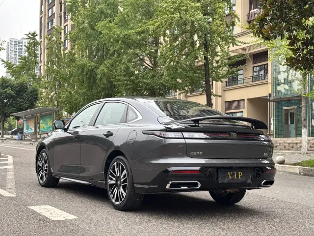 Changan Eado — Фото автомобиля 4
