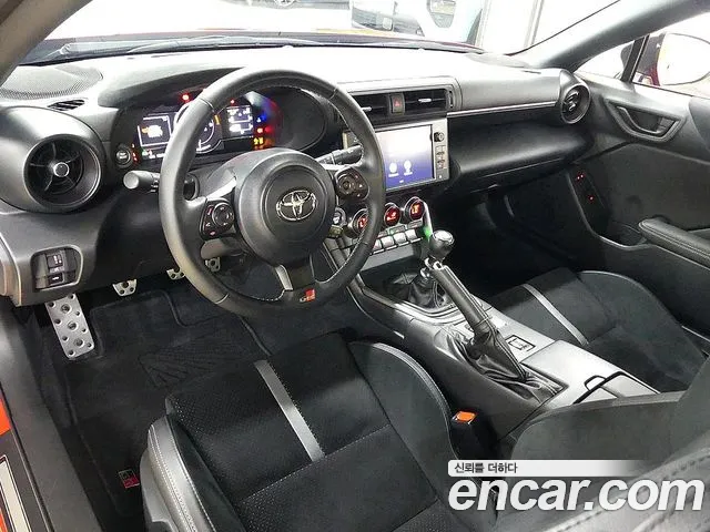 Toyota 86 GR86 — Фото автомобиля 11
