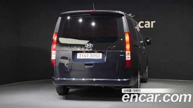 Hyundai Staria Staria 4WD Tourer 9 мест — Фото автомобиля 4