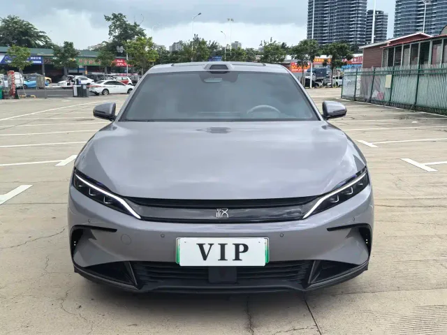 BYD Han — Фото автомобиля 3