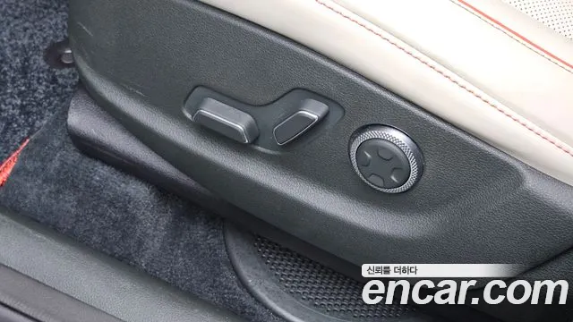 Genesis GV80 2.5T Бензин AWD — Фото автомобиля 28