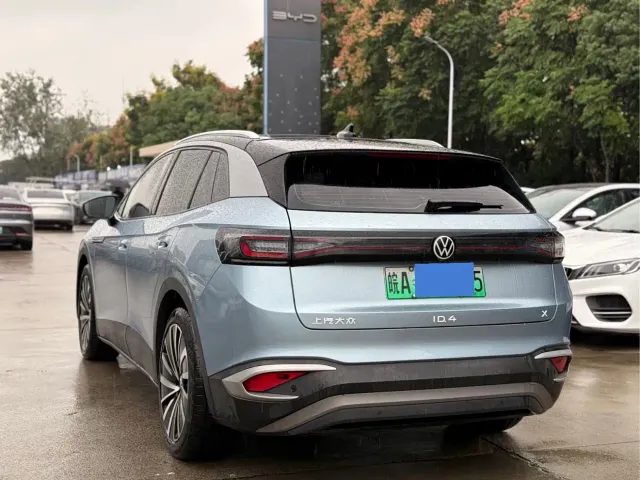 Volkswagen ID.4 X — Фото автомобиля 9