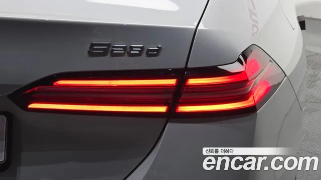 BMW 5-Series 5 серия (G60) 523d M Sport — Фото автомобиля 7