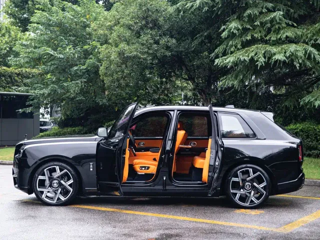 Rolls-Royce Cullinan — Фото автомобиля 5