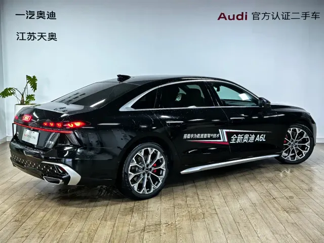 Audi A6L — Фото автомобиля 4