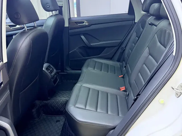 Volkswagen Tharu — Фото автомобиля 10