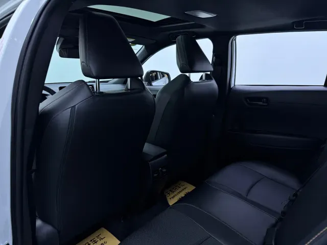 Toyota Corolla Cross — Фото автомобиля 6