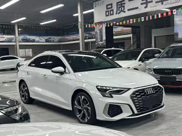Audi A3 — Фото автомобиля 4