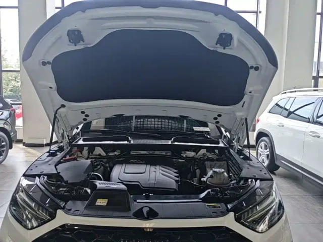 Audi Q5L Sportback — Фото автомобиля 19