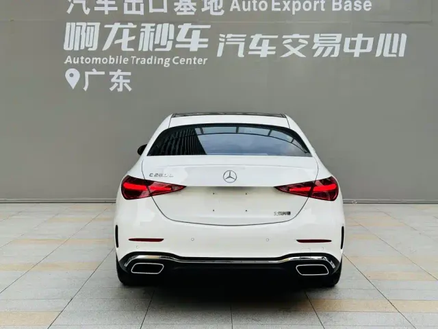 Mercedes-Benz C-Class — Фото автомобиля 5