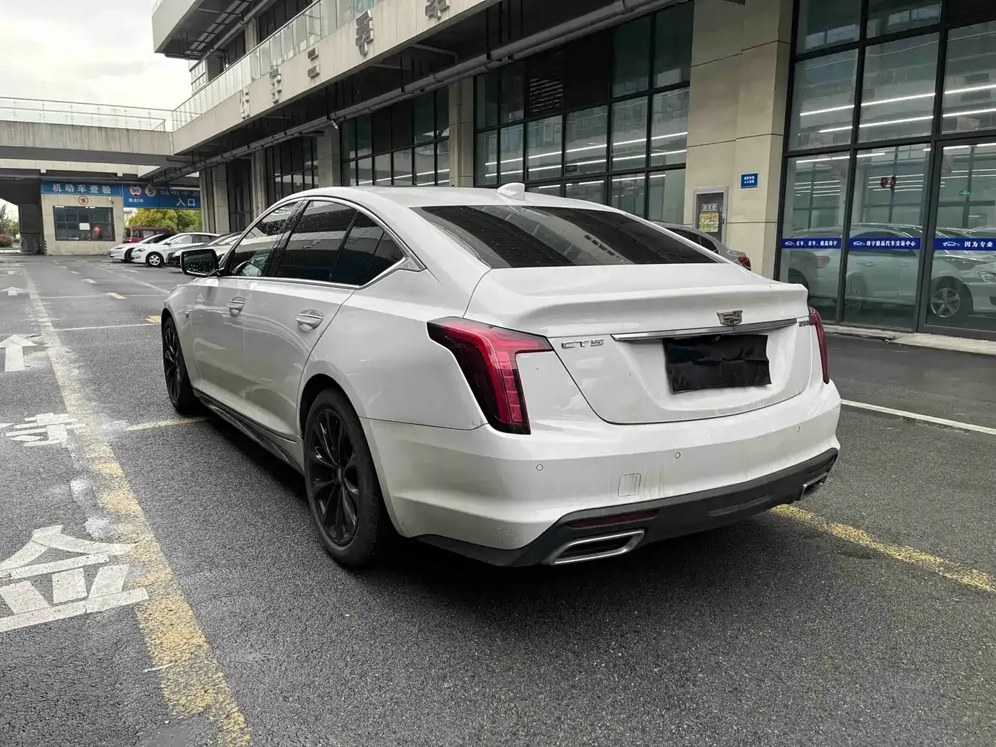 Cadillac Cadillac CT5 2022 28T Luxury Edition — Фото автомобиля 17