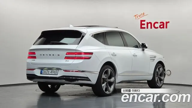 Genesis GV80 — Фото автомобиля 2